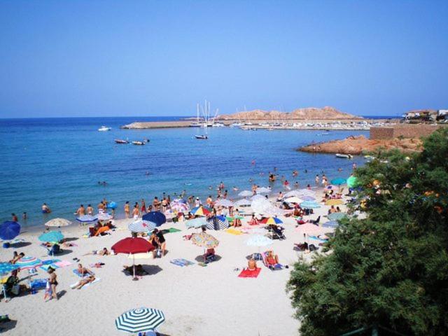 Apartamento Tanca Della Torre Trilocale Vista Mare Isola Rossa Exterior foto